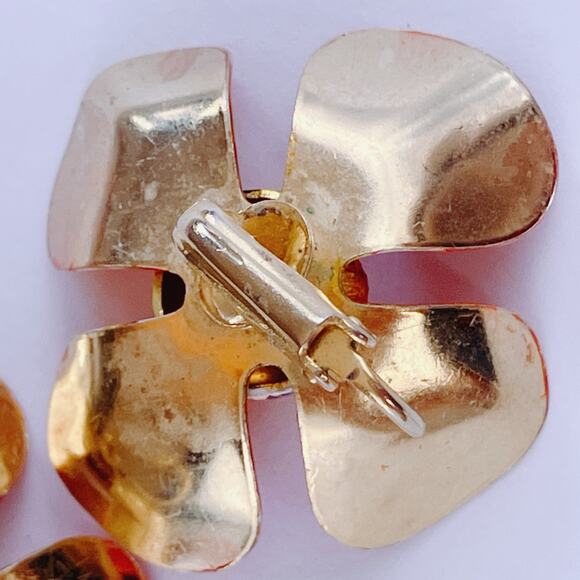 VTG 1950s Hand Painted Enamel Flower Clip On Earrings Mid Century Jewelry Summer - Picture 12 of 12